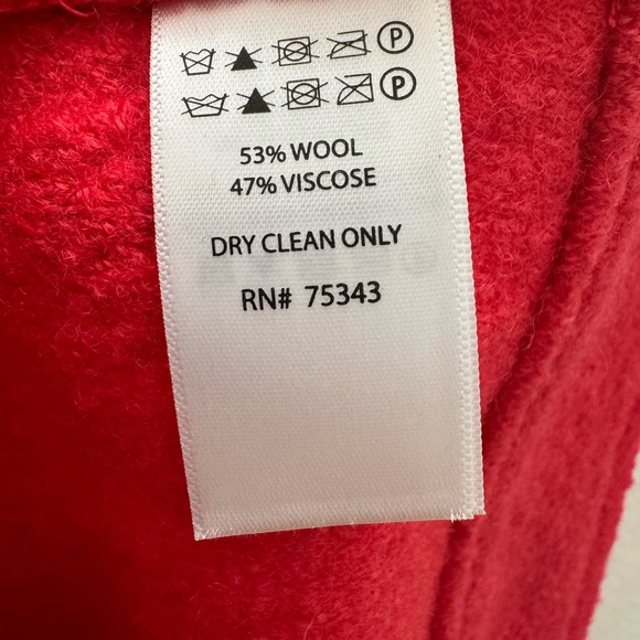 Tahari Jacket with zippers - Picture 6 of 7